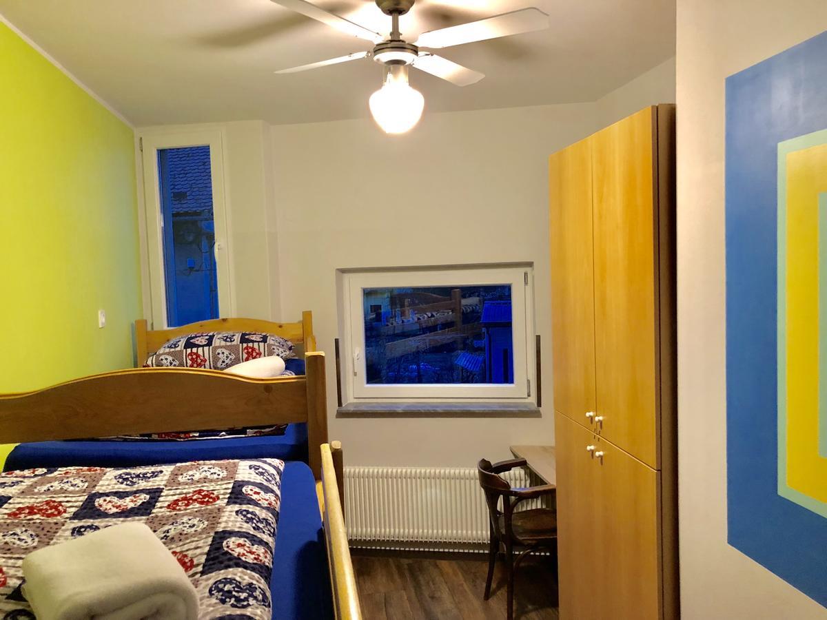 Aladin Hostel Ljubljana Ngoại thất bức ảnh