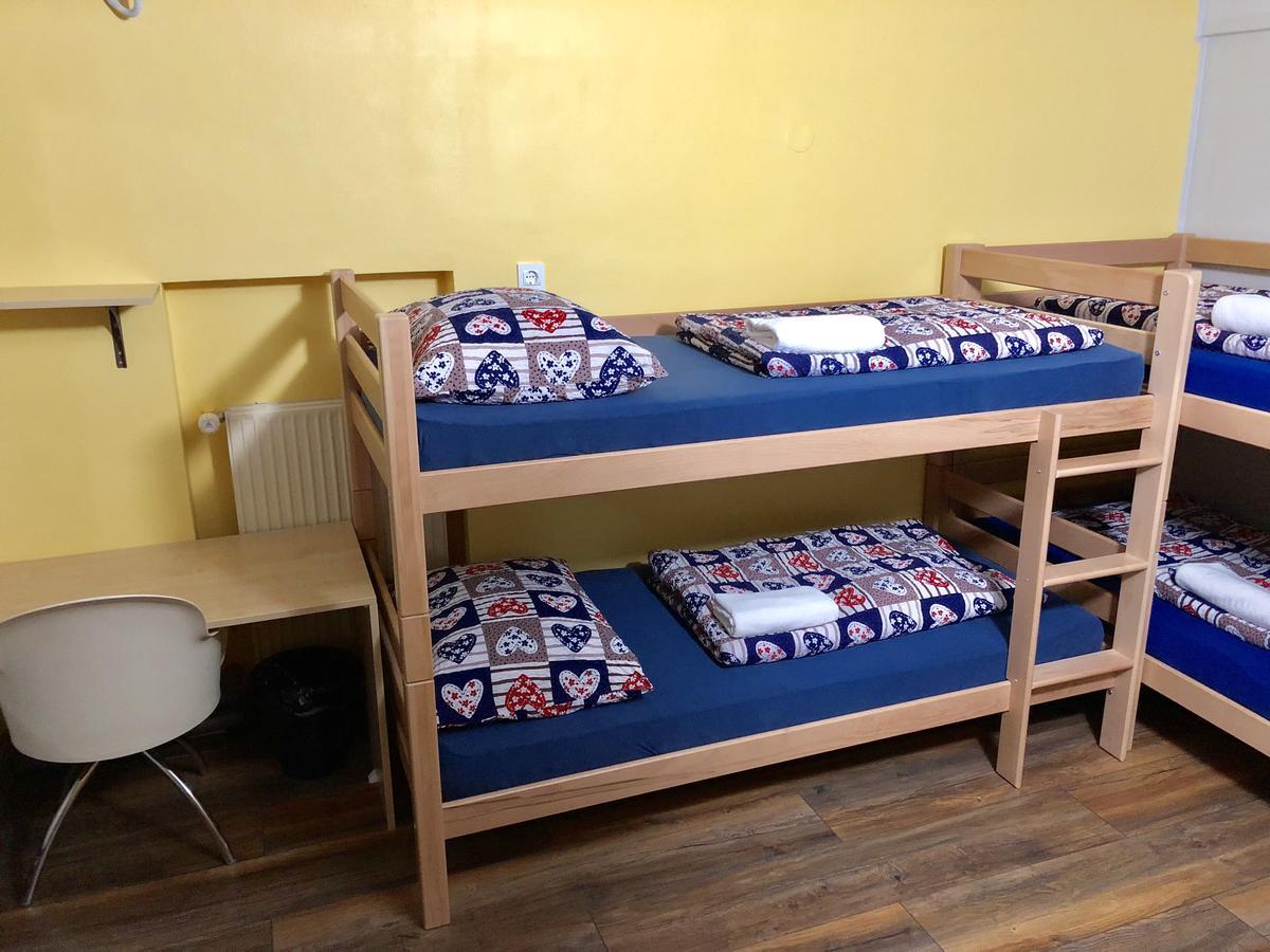 Aladin Hostel Ljubljana Ngoại thất bức ảnh