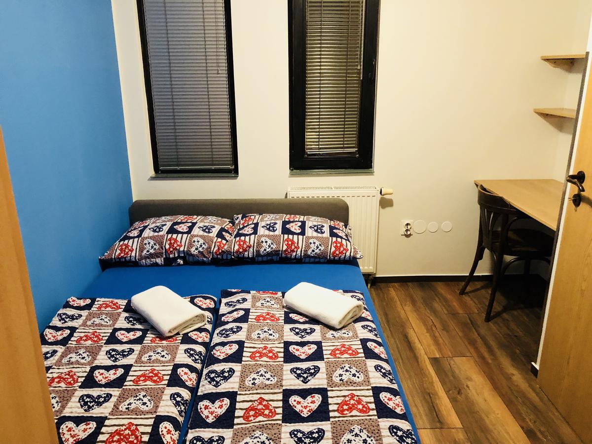 Aladin Hostel Ljubljana Ngoại thất bức ảnh