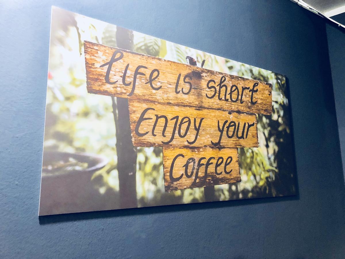 Aladin Hostel Ljubljana Ngoại thất bức ảnh