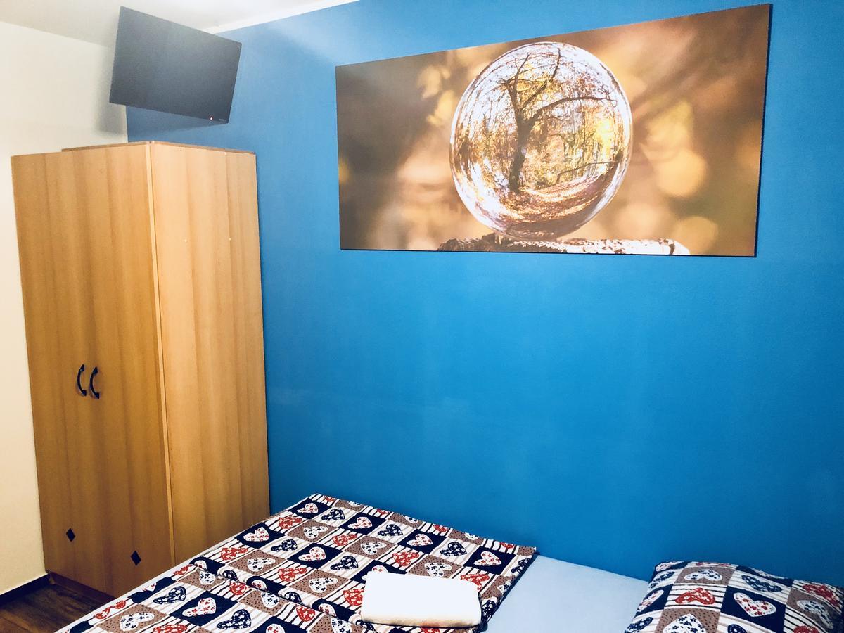 Aladin Hostel Ljubljana Ngoại thất bức ảnh