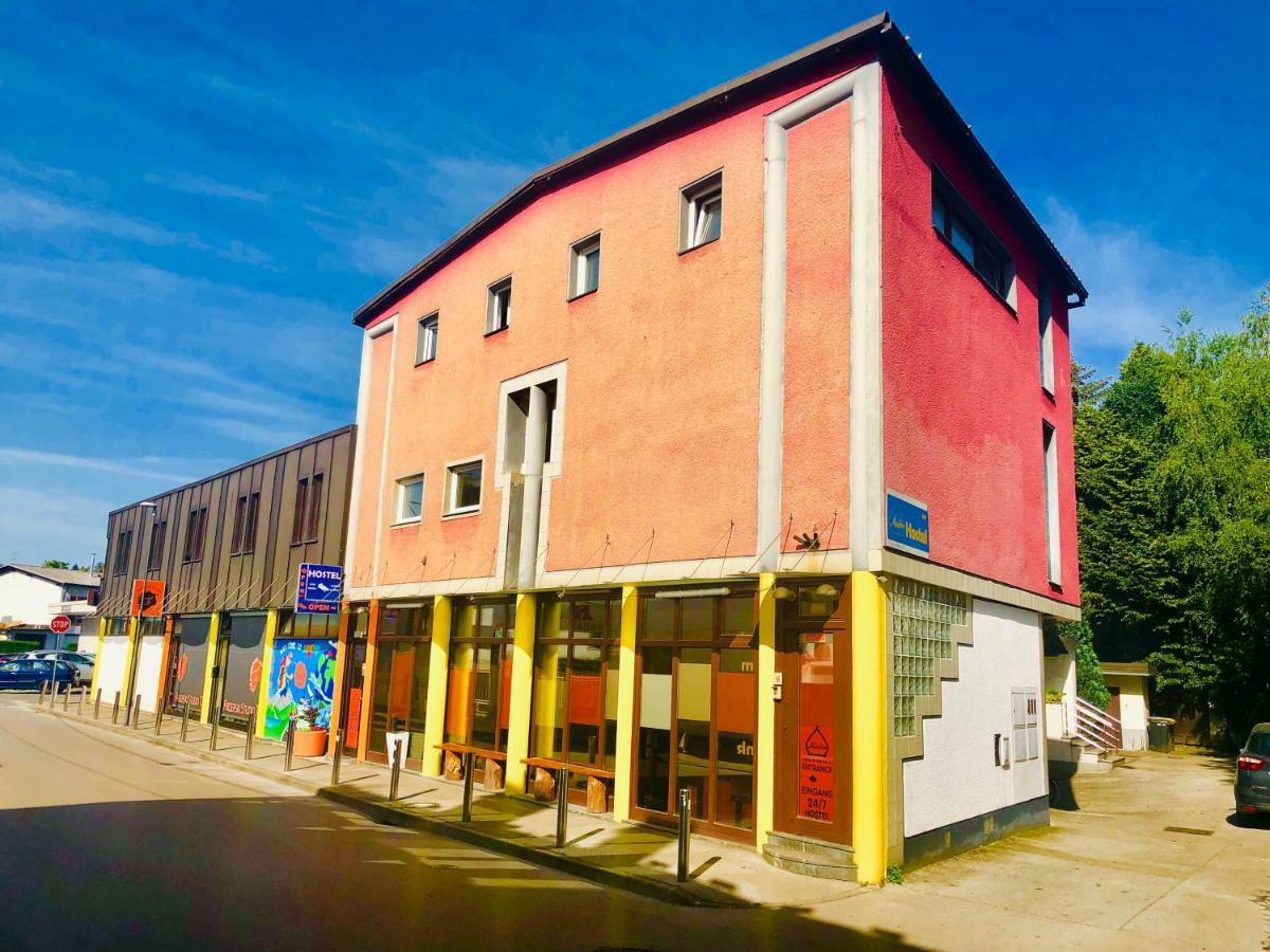 Aladin Hostel Ljubljana Ngoại thất bức ảnh